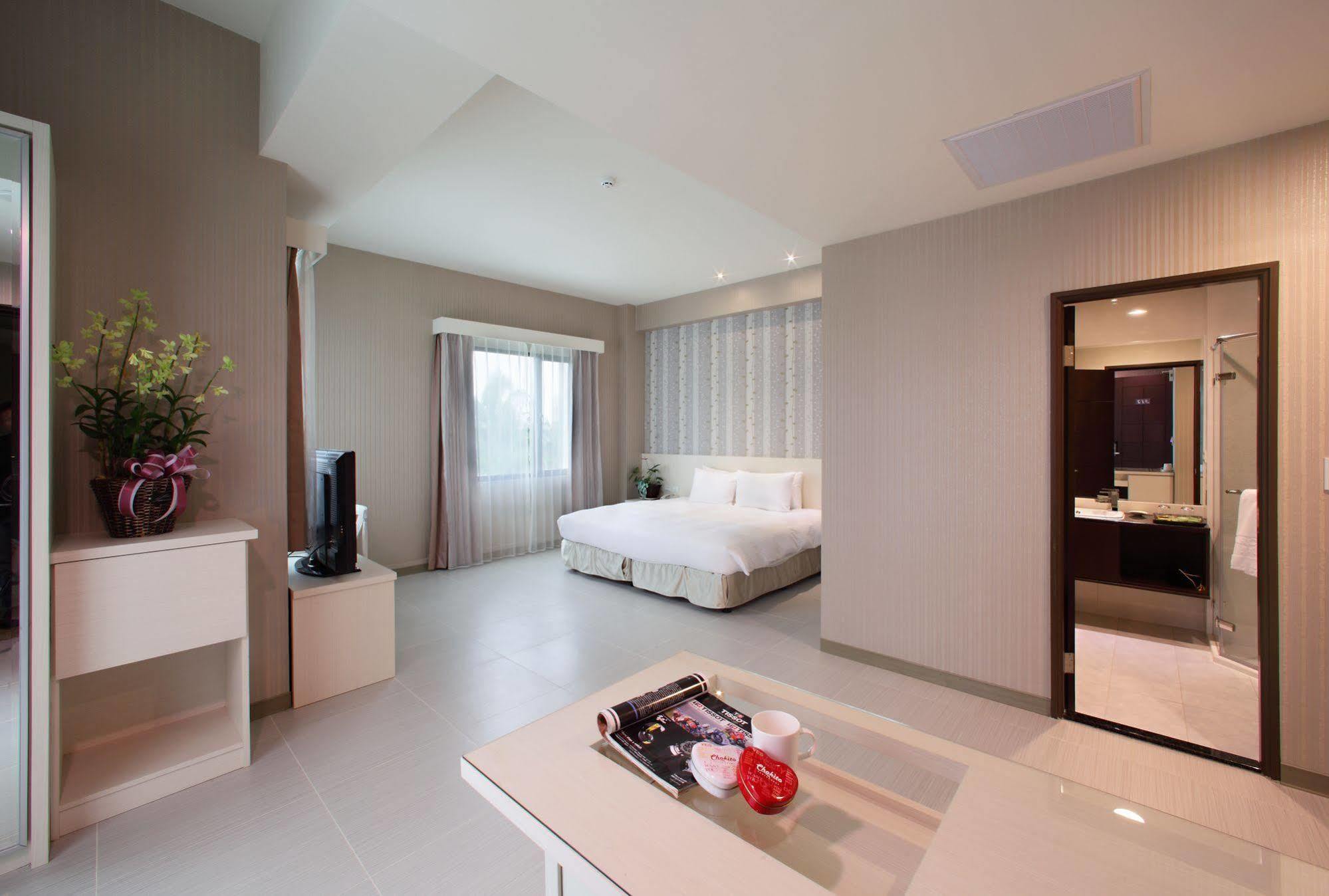 Shanhua Larchotel מראה חיצוני תמונה